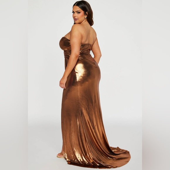 SOLD Fashion Nova Gold Gorgeous Sweetheart Neckline Copper Mermaid Dress - Picture 4 of 5